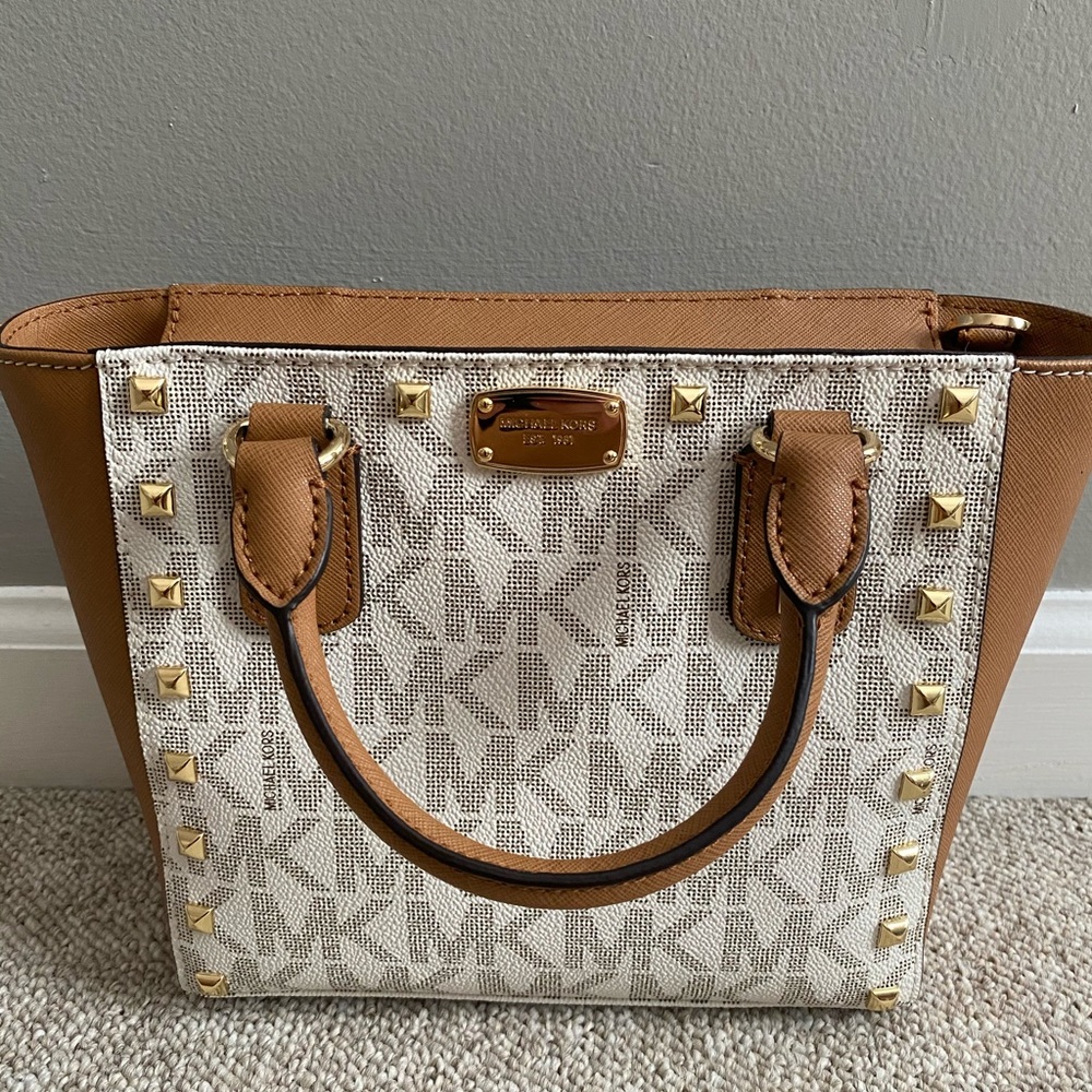 Michael Kors Crossbody